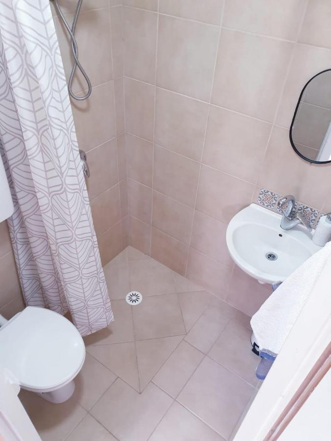 Apartamento כרמונ'ס פטיו - Carmona'S Patio Eilat Habitación foto